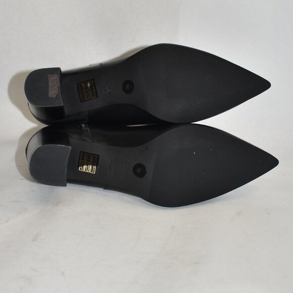 $550 STUART WEITZMAN LINSI BOOTIE POINTED LEATHER BLOCK HEEL BLACK 8 (2) (PB19) - Picture 9 of 10